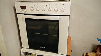 Trouba s varnou deskou Gorenje