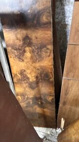 Desky s dýhou dýha od starožitné skříně