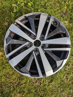 Originální disk Peugeot 3008 19"