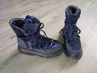 Dívčí/dámské zimní boty Baťa vel 40
