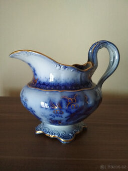 starožitná mléčenka 4