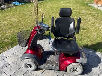 Elektricky skútr pro seniory