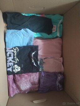 Mix oblečení plná krabice na holku 7-9let