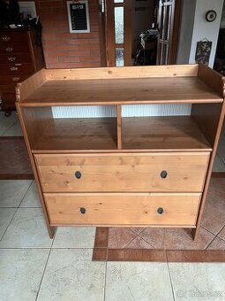 Komoda z IKEA leskvik