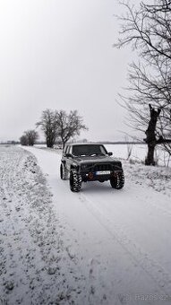 Jeep Cherokee XJ 4.0 2001 Sport / Na prodej