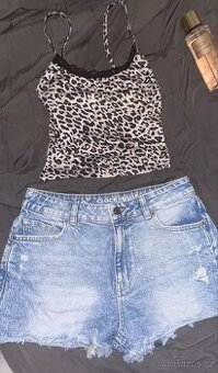 kratasy clockhouse a crop top set