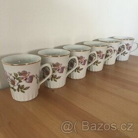 Sada 6 hrnku znacky Dubi s kvetinovym vzorem