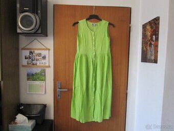 Pěkné dlouhé lehoučké letní krepové šaty, propínací, vel. S