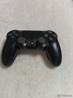 Ps4 ovladač