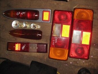 Zadní lampy Wartburg a Trabant 500 KČ WARBURG KUS