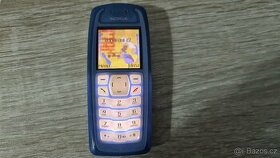 Nokia 3100, volná na všechny operátory.