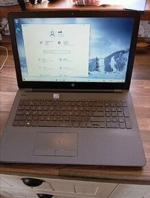 Prodám notebook HP 250 G6 - 1