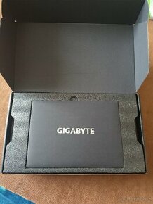 Gigabyte RTX 3070 8GB.