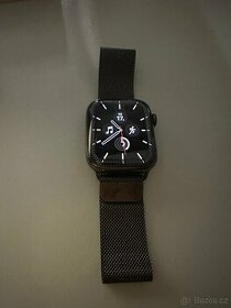 Apple Watch 7 + milanese řemínek originál