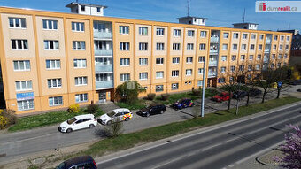 Byt 3+1, Nepomucká ulice