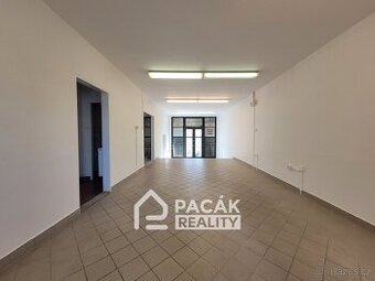 Pronájem obchodního prostoru s výměrou 78m2 se dvěma výloham