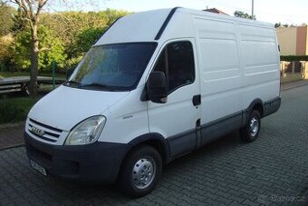 Iveco Daily 2.3HPi 100kw/2009/klima/STK2026