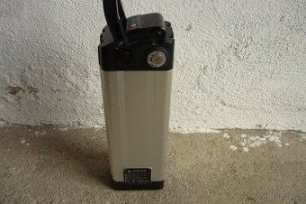 Novou paterovou baterii 24V 13AH