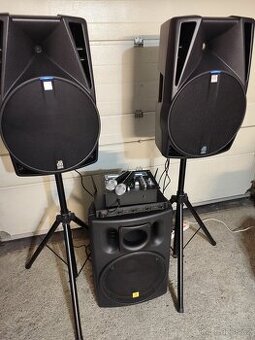 Prodám aktivní aparatůru+dj mixpult a bezdrátové mikrofony