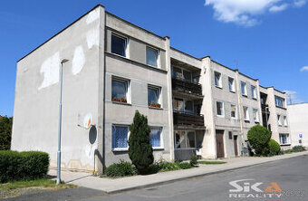 prodej bytu 3+1 s lodžií, 66 m2 + 7 m2 - Černčice
