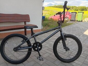 Kolo BMX