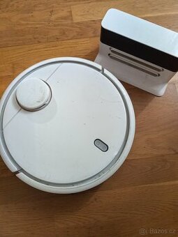 Xiaomi Mi robot vacuum vysavač - 1