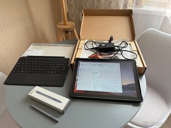 Microsoft Surface 7 Pro i5 + klávesnice + pen