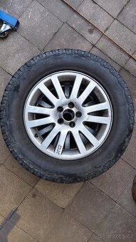 Pneu 235/65 R17
