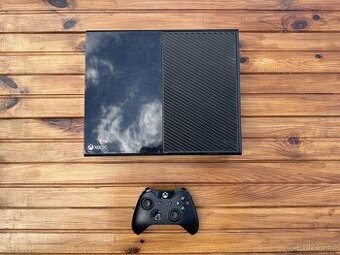 Xbox One 500GB + Minecraft