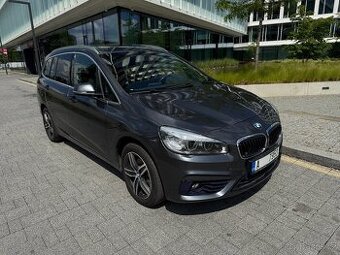 BMW 2 Grand Tourer 218 Sport Line r.2015 7 míst