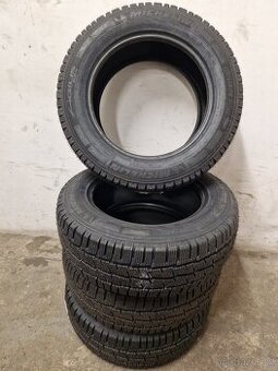 235/60/17C 117/15R MICHELIN AGILIS ALPIN