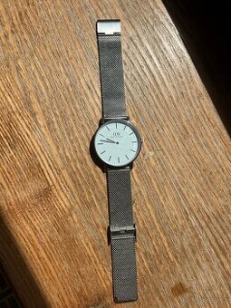 Hodinky Daniel Wellington
