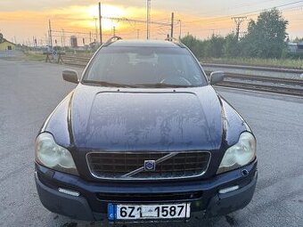 Volvo XC90 - 1