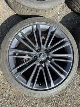 Alu Audi A4 S4 8W B9 245/40/19 zimní M+S 6+ mm