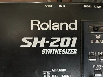 Roland SH-201, plně funkční