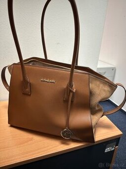 Kozena kabelka MICHAEL KORS