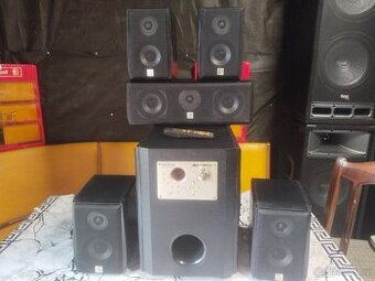 Reproduktory Redstar RS-502 5.1, černé dřevo