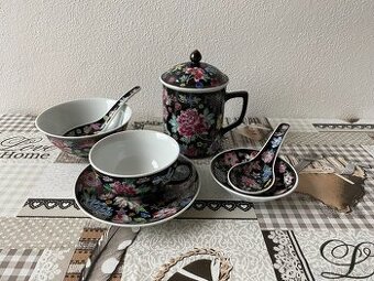 Retro souprava z čínského porcelánu II - motiv květiny