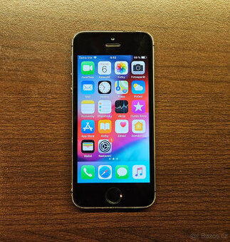 Apple iPhone 5s, Space Gray, 16GB (A1457)