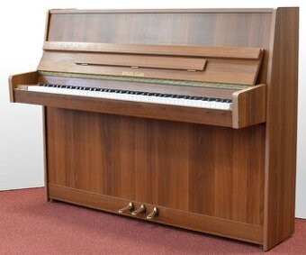 Piano Rieger Kloss (Petrof), ořech se zárukou. Výroba ČR
