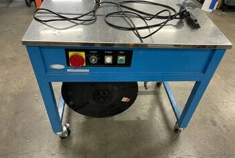 Poloautomatický páskovací stroj Na PP pásku