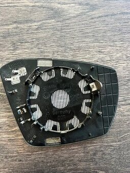 Sklo zrcátka Octavia 3