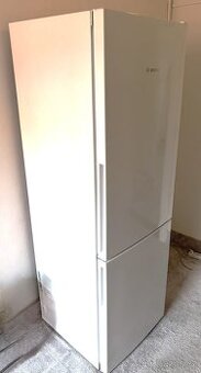 Bosch KGE – kvalitní kombinovaná lednice, 186 cm