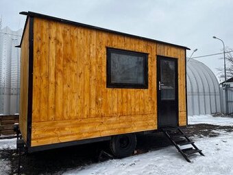 Maringotka délka 5 m.