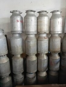 Hliníkové konve na med