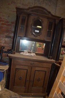 prodám starožitný i nový nábytek