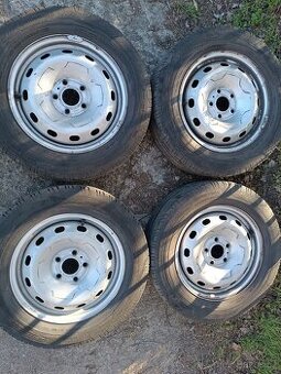 Trafic Vivaro - disky 6x16 et50 + letní 205/65/16C