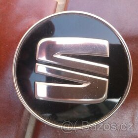 ZÁNOVNÍ STŘEDOVÉ KRYTKY-LOGA-ZNAKY DO ALU DISKŮ ORIGINÁ SEAT