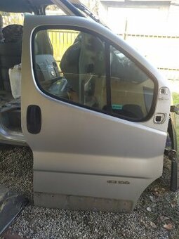 Renault trafic 2004 Vivaro Primastar 1.9dci 74kw díly