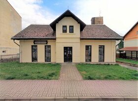 Prodej polyfunkční budovy v obci Úštěk - 1